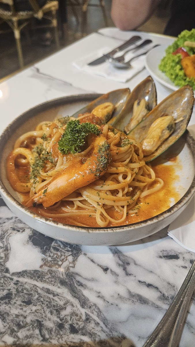 Citrus By The Pool-5