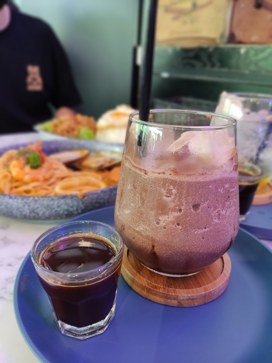 Citrus By The Pool-7